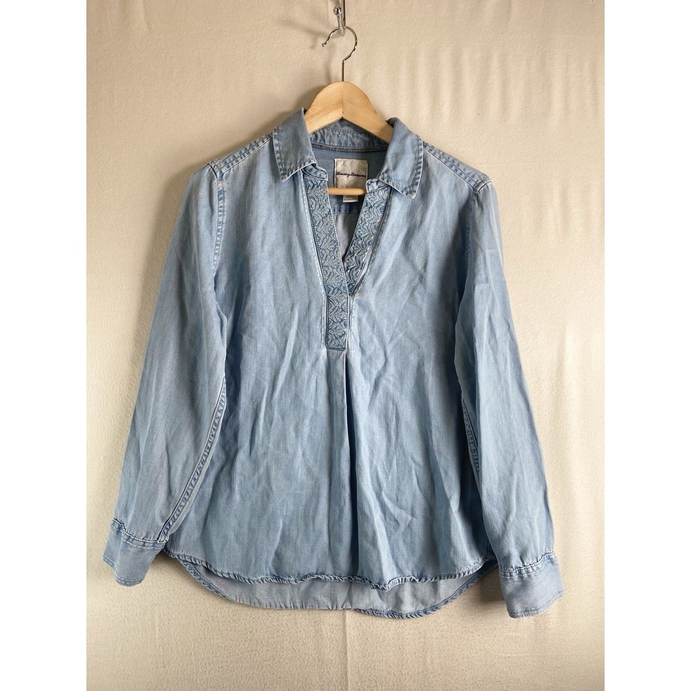Tommy Bahama Top XS Chambray Embroidered Tunic Blue Long Sleeve Casual Shirt - Picture 2 of 9